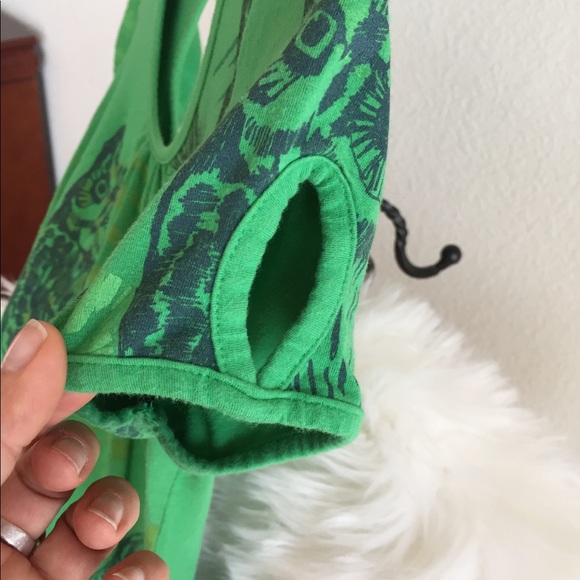 Unique Owl screen print short sleeve with keyholes - Picture 3 of 4